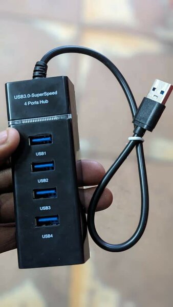 4 way USB hub