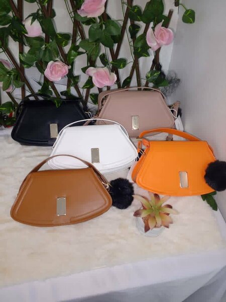 Sac à main chic en cuir