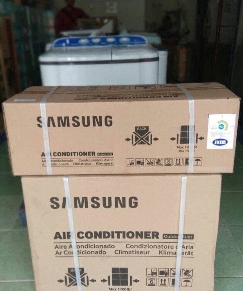 2.5HP SAMSUNG AIR CONDITIONER