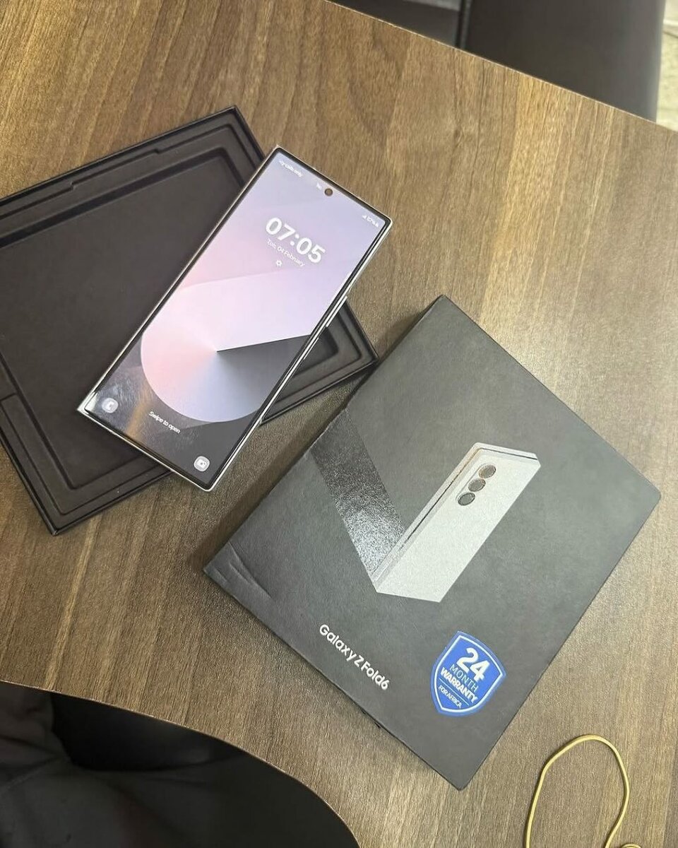 Samsung Z Fold 6 512GB~128GB RAM