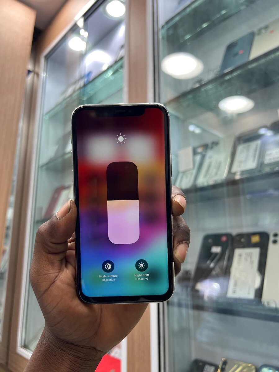 11 Pro 64go bien propre