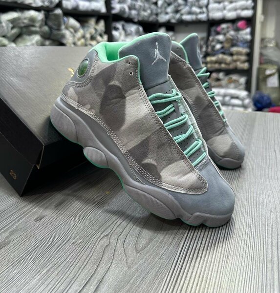 AIR JORDAN 13 CLASSIC