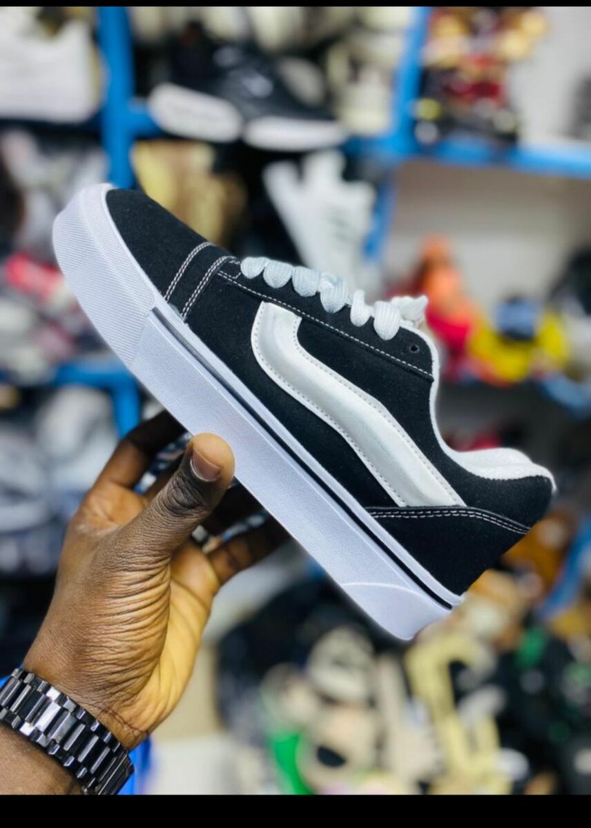 Baskets Noires Classiques