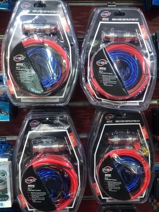 Amplifier wiring kit 