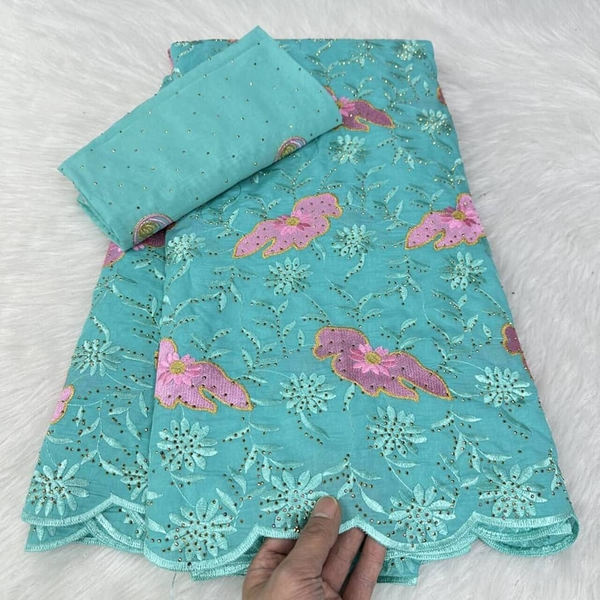 Chic Dentelle avec style 7 yards 👌 + voile avec Broderie, 2,5 yards 