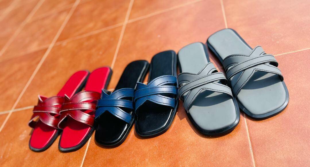 Handmade slippers (size36,38,40)