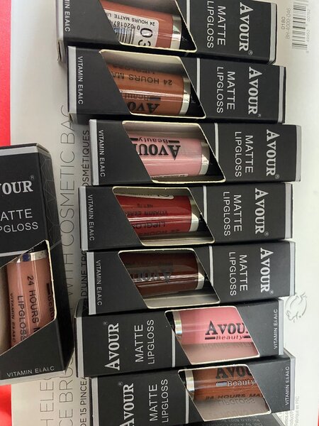 Avour Gloss à Lèvres Mat