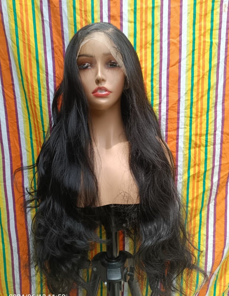 Perruque semi-naturelles