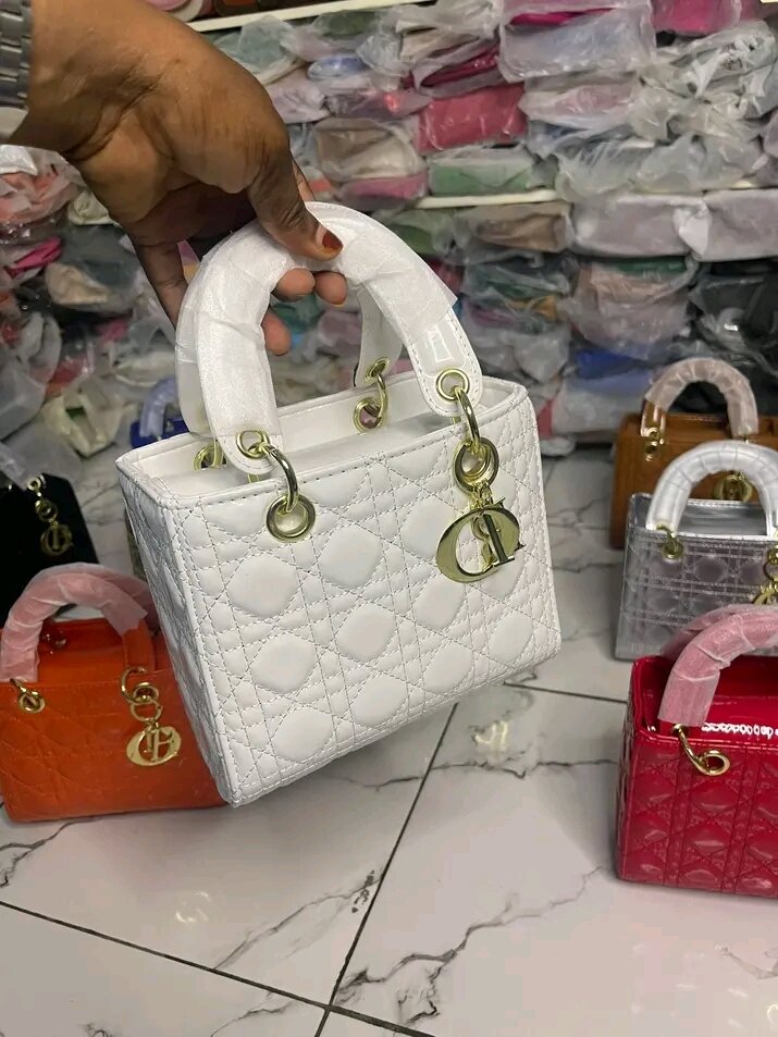 Sac à main femme luxe