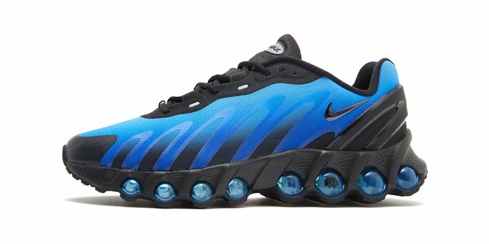 Chaussures de sport futuristes