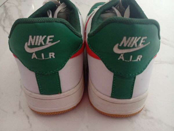 Nike Air Sneakers Colorés