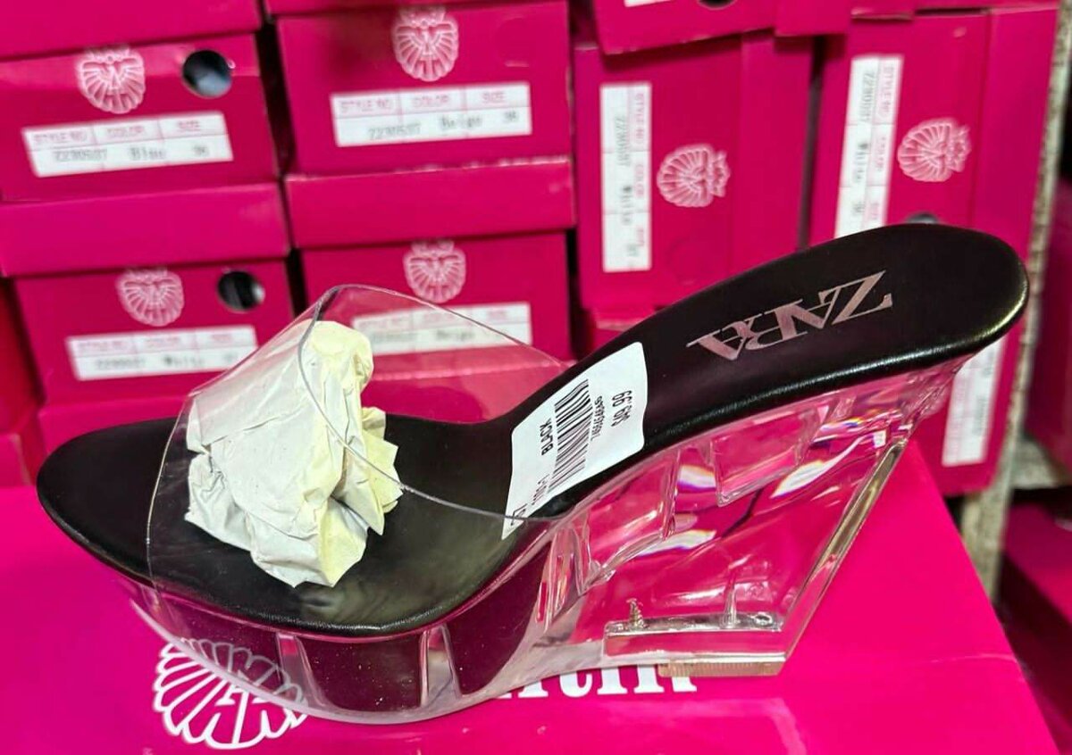 Chaussures à talons Zara