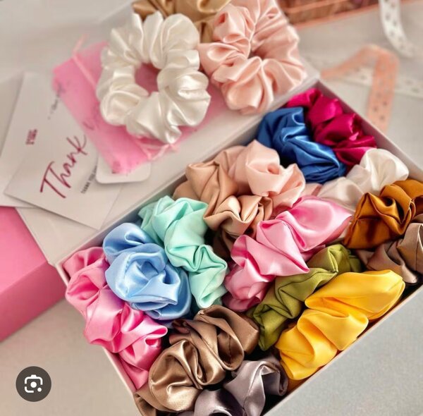 Scrunchie gift box