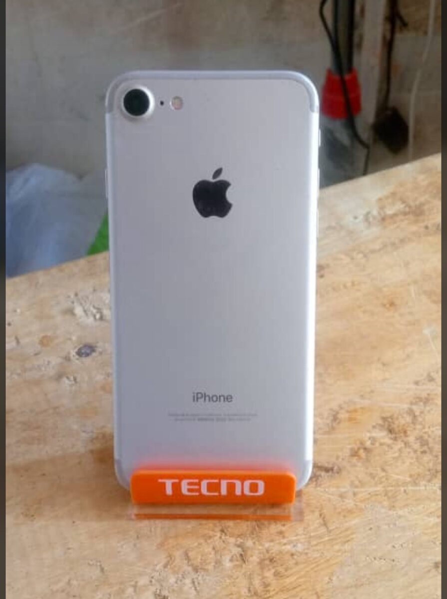 iPhone 7 Argent 32 Go