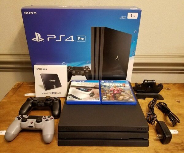 Sony PS4 Pro 1TB Bundle