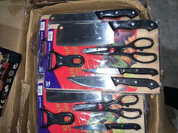 Kitchen Knife Set with Cutting