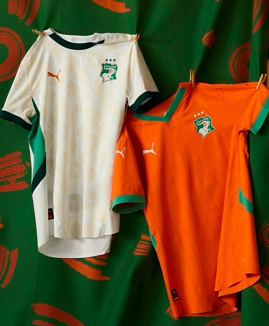Maillots de Football Équipe Nationale