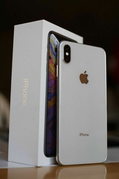 iPhone X Argent 64GB