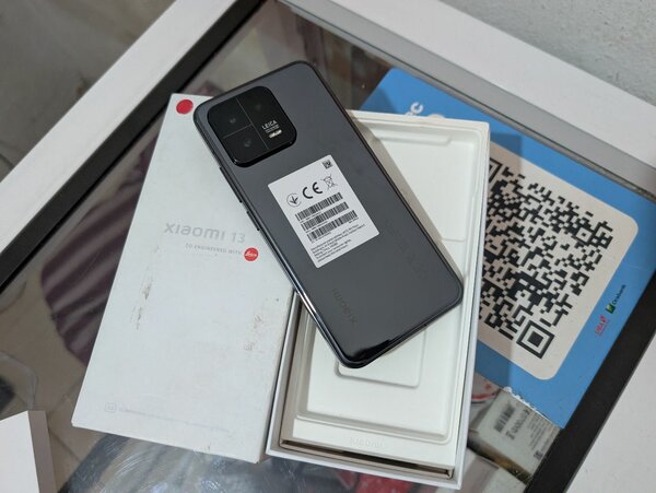 Smartphone Xiaomi 13 (8/256)
