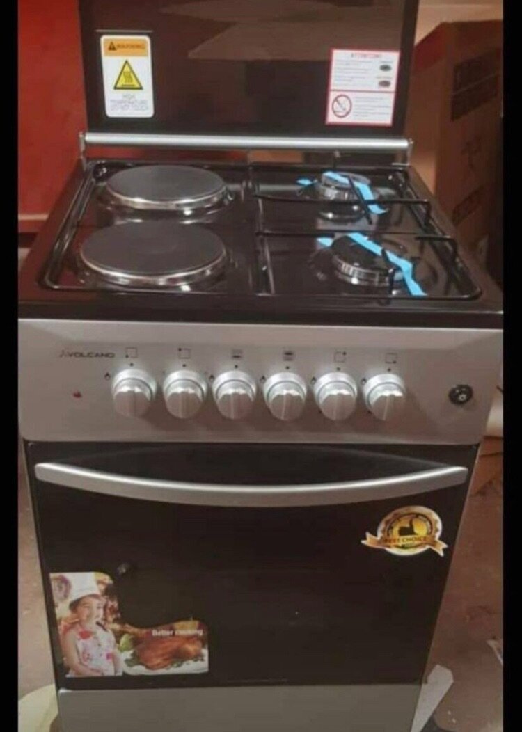 Volcano Size 50*50 Gas Stove with 2 electric plates