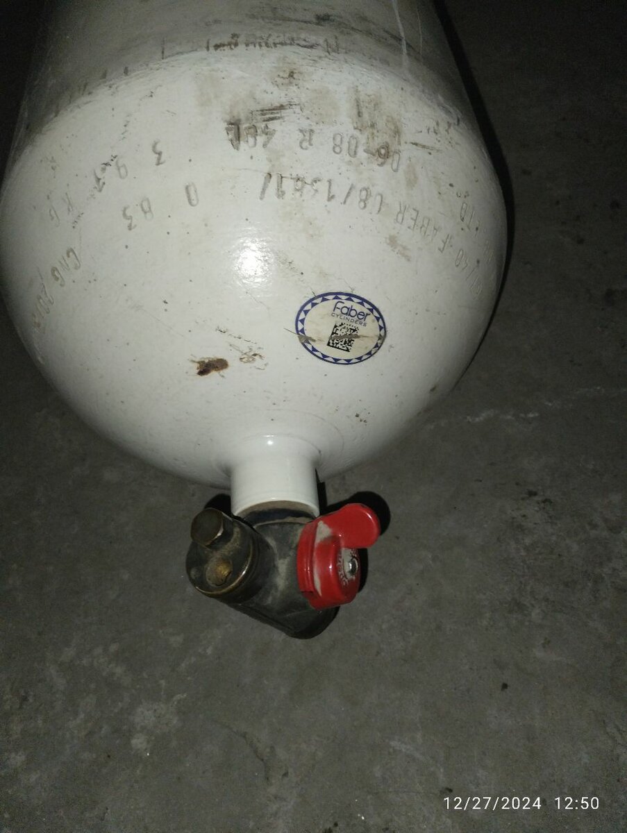 CNG cylinder Mehran geniune