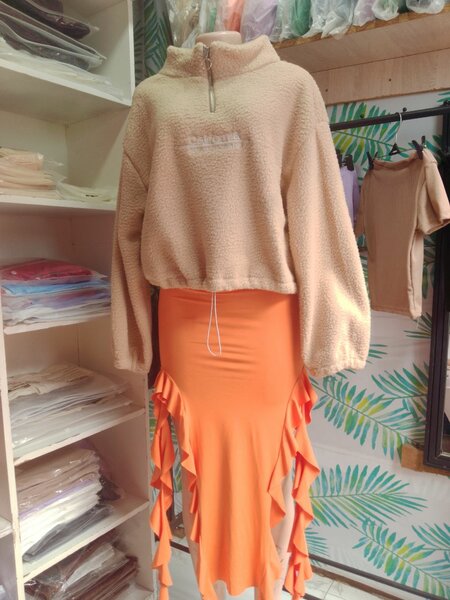 Body glove and California