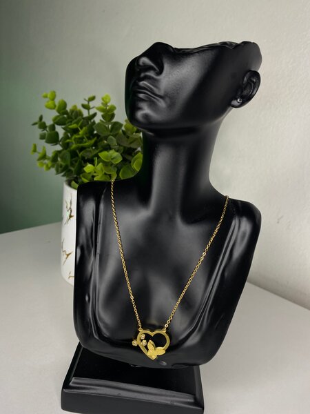 Collier pendentif cœur doré