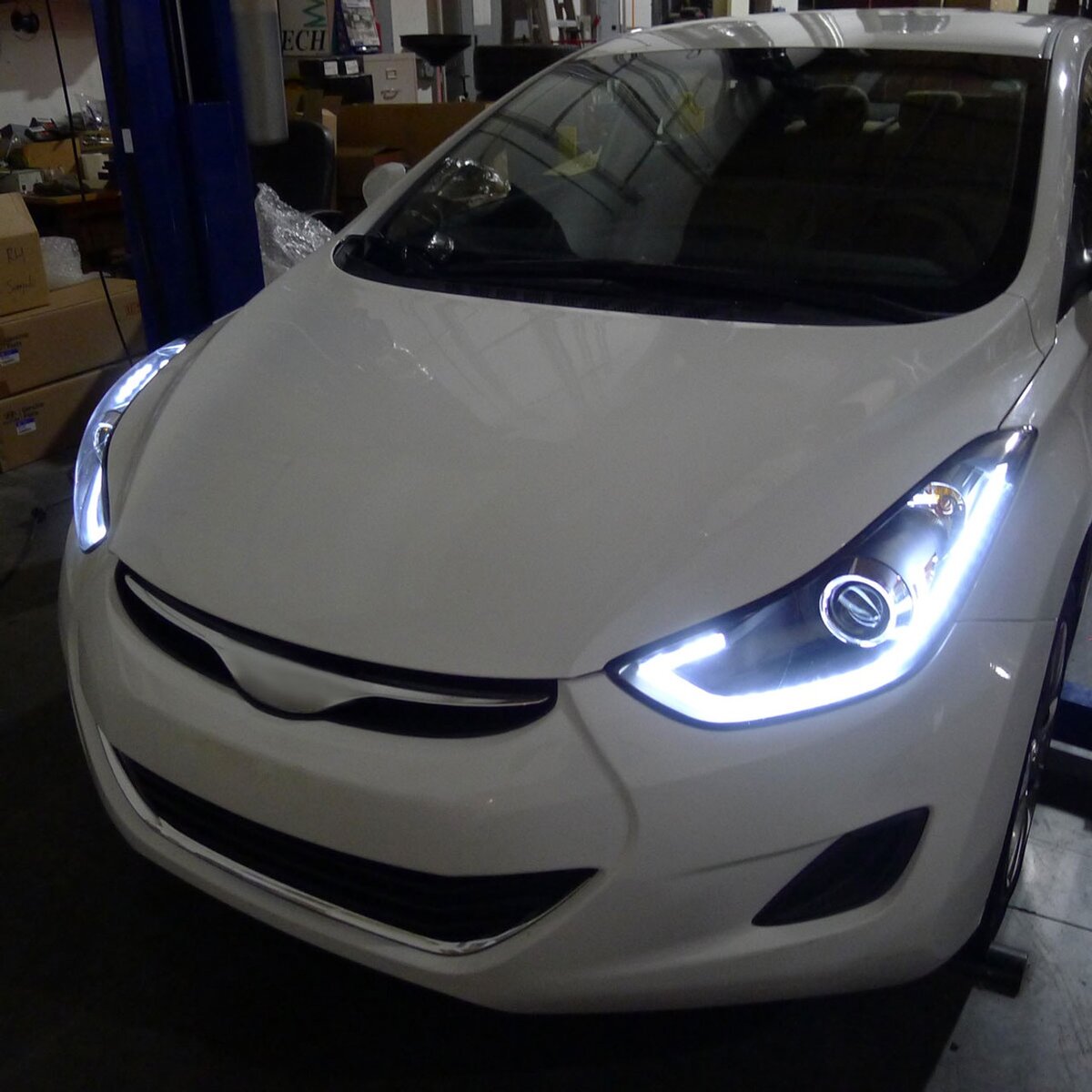 Hyundai Elantra 2011 - 2016LED