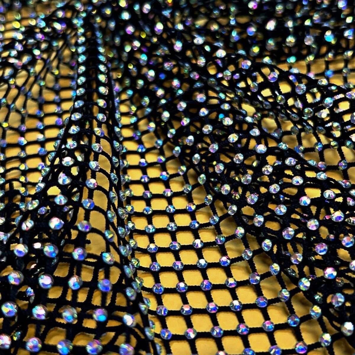 Pantalon en filet à strass