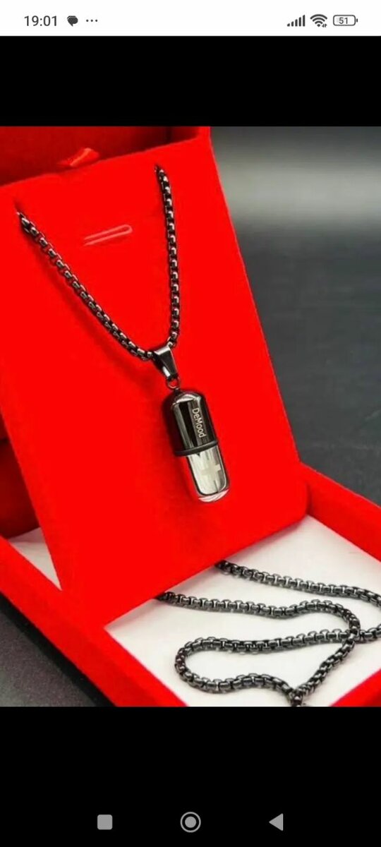 Collier Capsule Pendentif