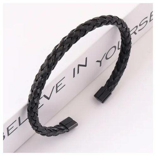 Bracelet tressé noir élégant