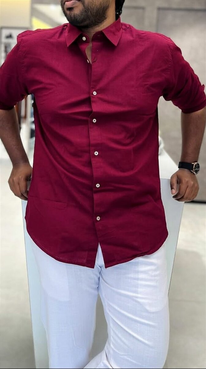 A lightweight and breathable maroon shirt for any occasion.
