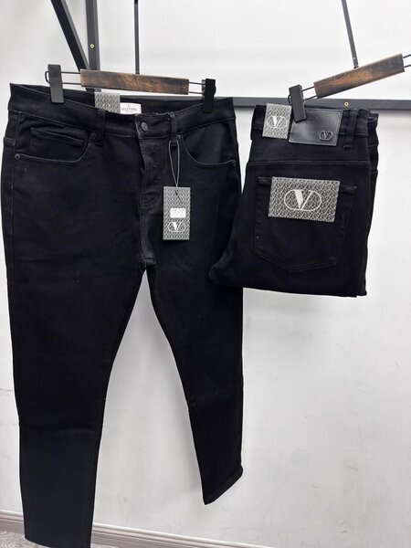 Jean noir tendance homme