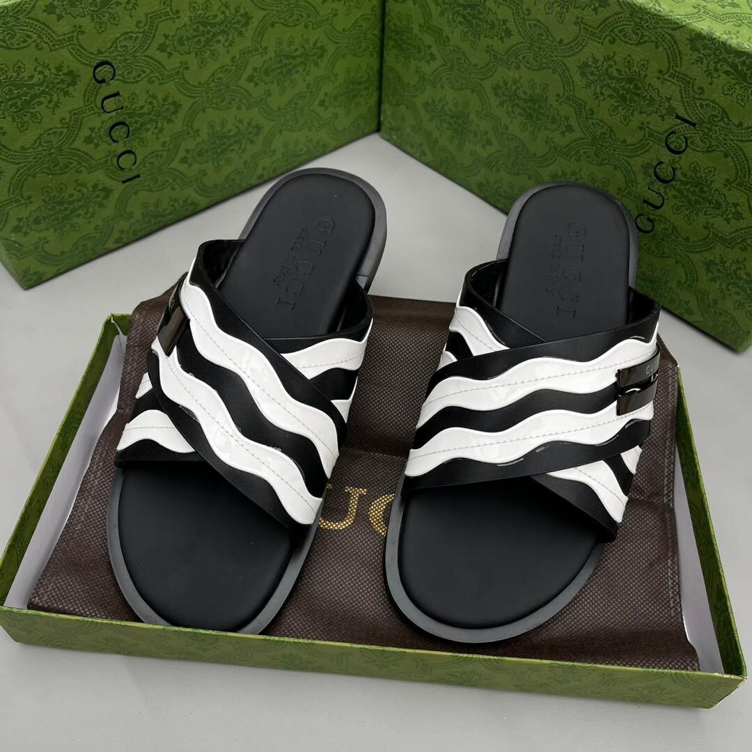 GUCCI SLIPPER