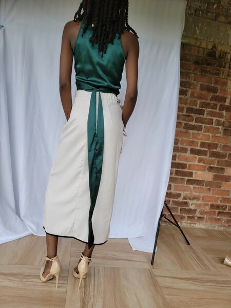 Side tie casual skirt