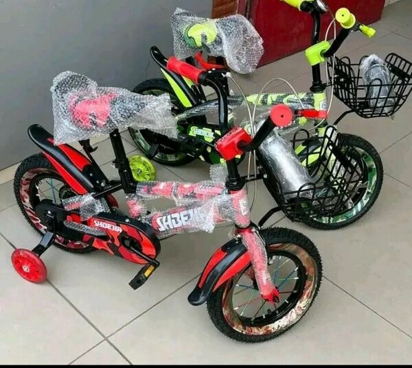 Vélo Enfant avec Roulettes