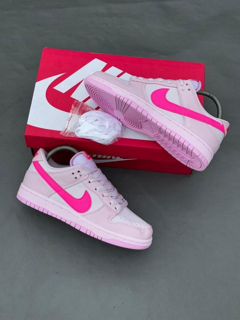 Baskets roses Nike tendance