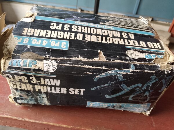 3pcs 3 Jaw Gear Puller Set