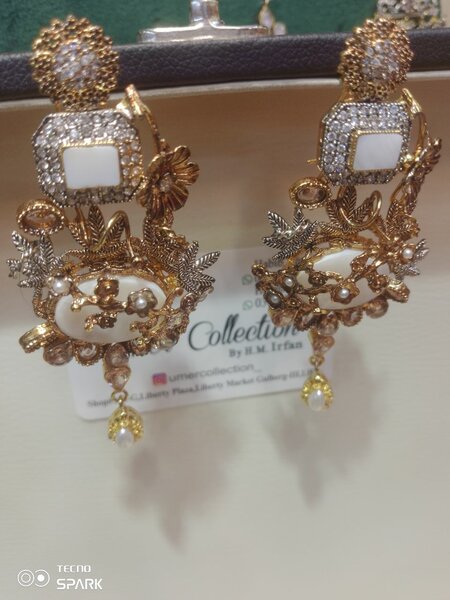 Earings