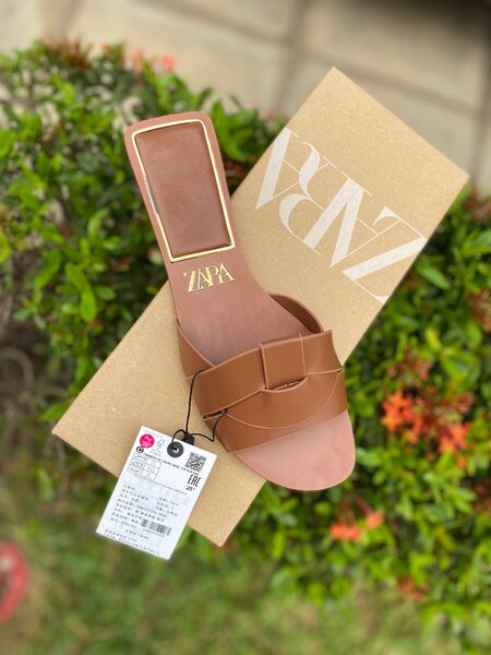 Sleek Zara ladies easy wear sandals