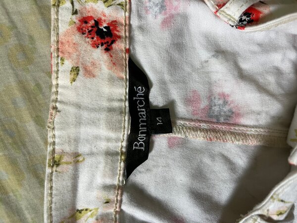 Shorts fleuris Bonmarché