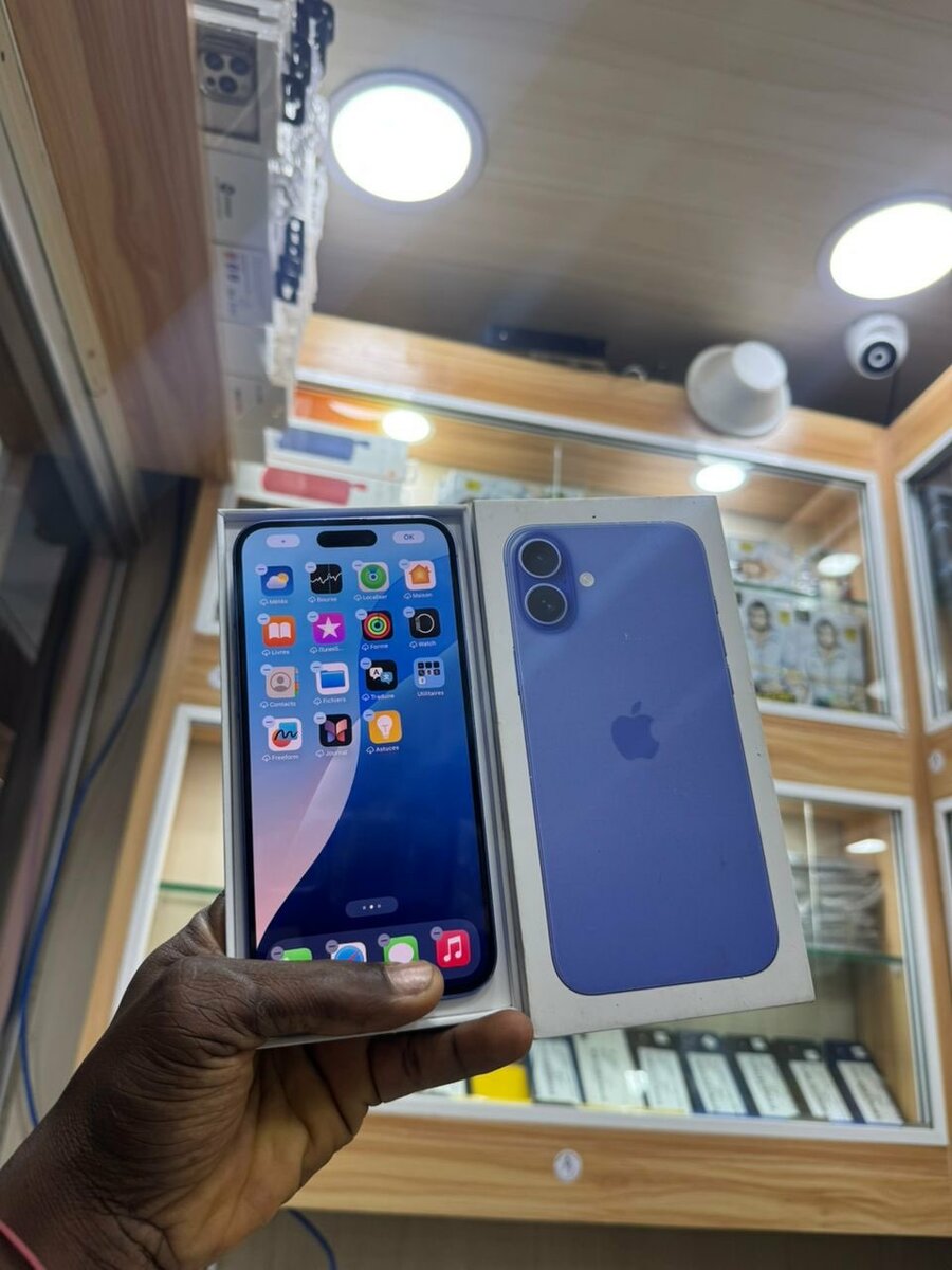 iPhone 16 Bleu 128 Go