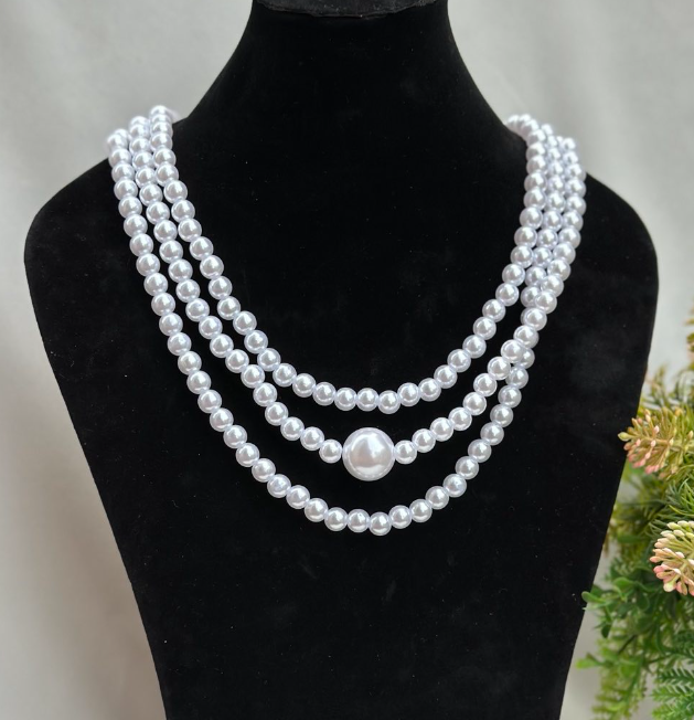Gorgeous 3 in 1 pearl set