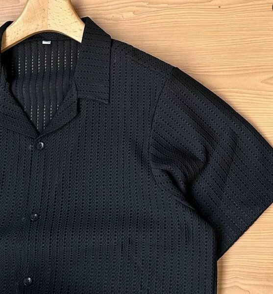 short-sleeved shirts