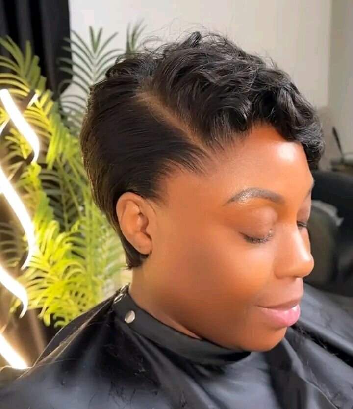 Perruque bouclée volumineuse luxe