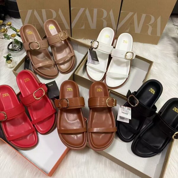 Sandales à boucles élégantes