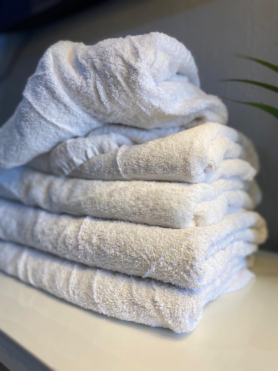 Grande serviette blanche 100% coton