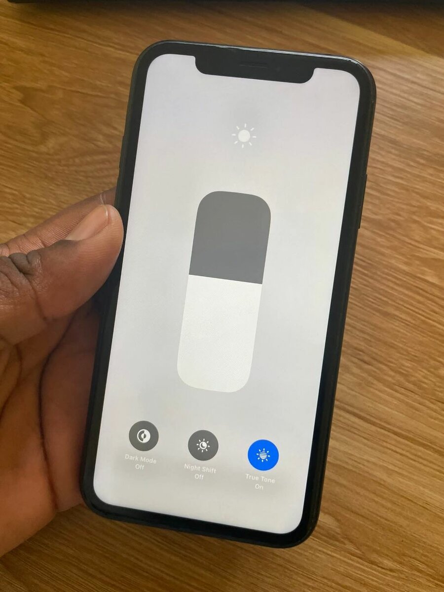 iPhone XR Noir - 64Go Apple