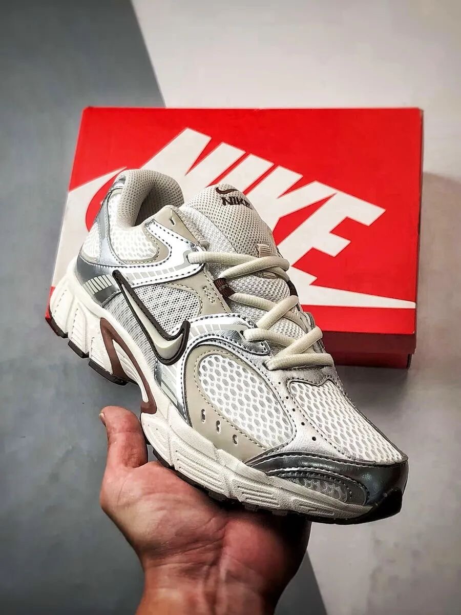 Nike V5 Gris Blanc