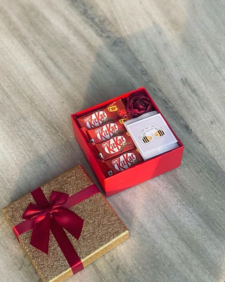 Coffret Cadeau Chocolat et Roses